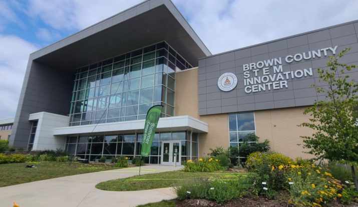 Window cleaning in Brown County, WI